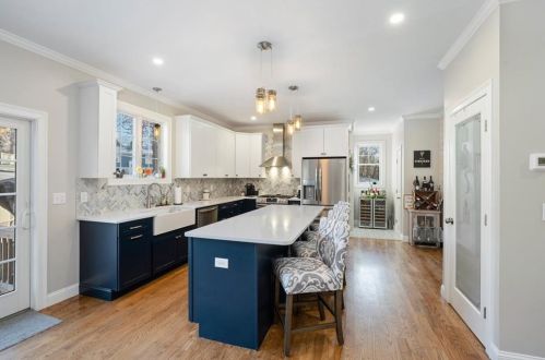 106 Gregory Dr, Seekonk MA  02771-4308 exterior