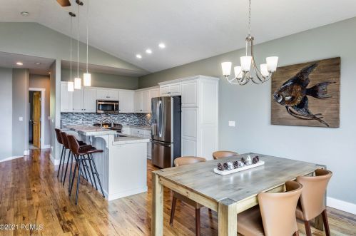 1133 Sta Loop Rd, Park City UT 84098-5425 exterior