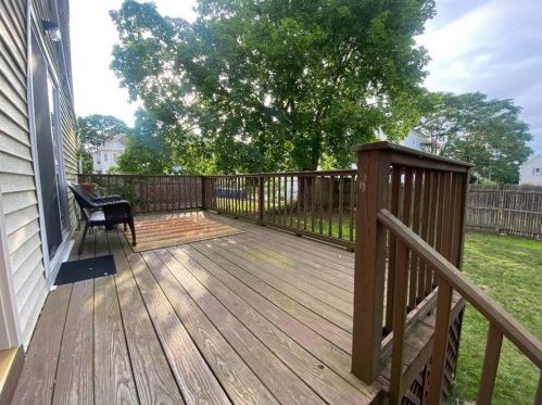 59 Ruth St, New Bedford MA 02744-2419 exterior