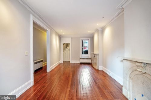 726 16th St, Philadelphia PA  19130-2924 exterior