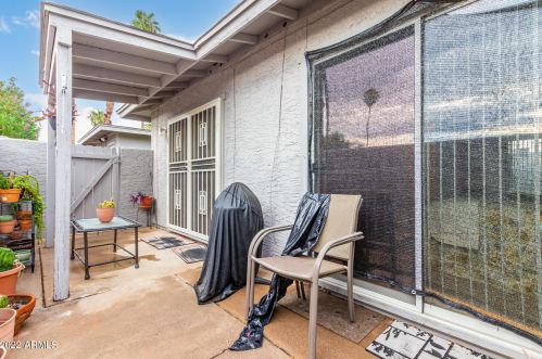 18212 41st St, Phoenix AZ 85032-1402 exterior