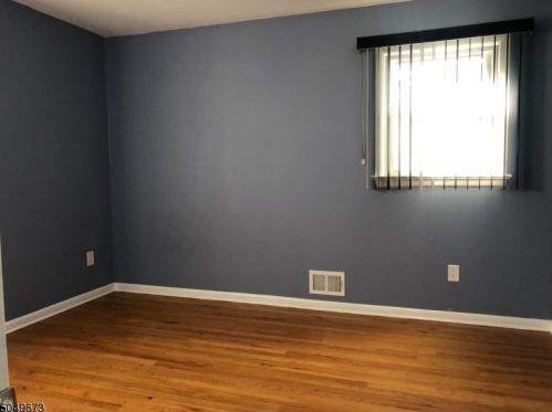 17 Clinton St, Belleville NJ  07109-2413 exterior