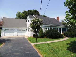 2711 Highway 55 South Rd, Columbia KY  42728-7244 exterior