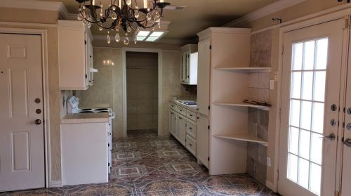 4006 Salem Dr, Garland TX  75043-2416 exterior