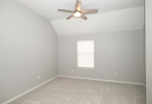 8220 Mura Dr, Plano TX 75025-4051 exterior