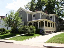 102 Charlesbank Rd, Newton, MA 02458-1741