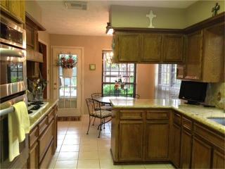 3110 Poplar Pl, Sugar Land TX  77479-2241 exterior