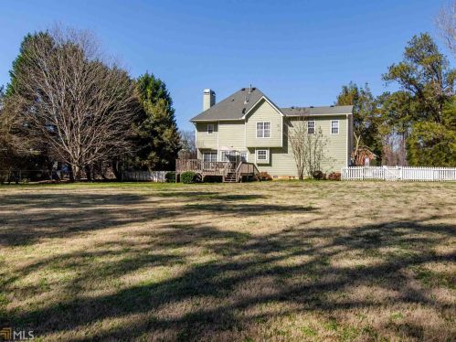 464 Walnut Crk Dr, Stockbridge GA 30281 exterior