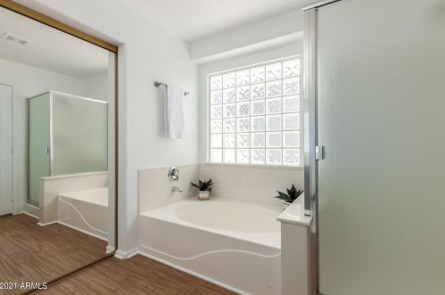 20910 37th Pl, Phoenix AZ  85050-4863 exterior