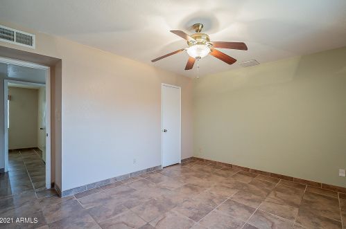 3145 Charleston Ave, Phoenix AZ 85032-9551 exterior