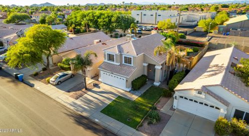 4758 Charleston Ave, Phoenix AZ 85032-9553 exterior