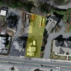 1129 Beacon St, Newton MA 02461-1101 aerial view