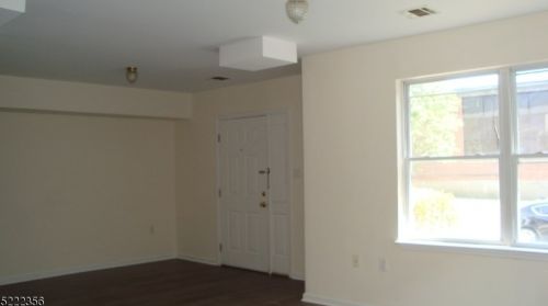 37 Schuyler St, Belleville NJ  07109-3016 exterior