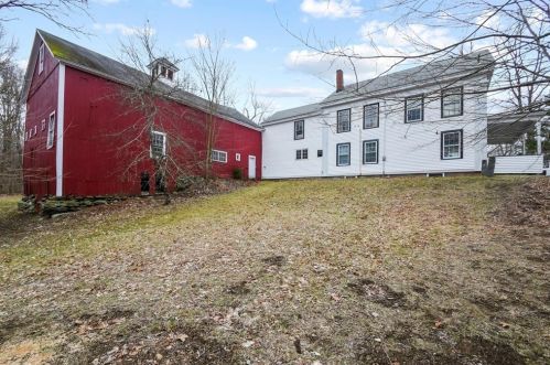 90 Mechanic St, Barre MA exterior