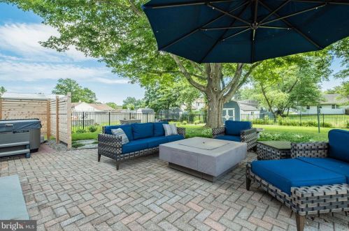 12 Beech Pl, West Deptford NJ 08096-3312 exterior