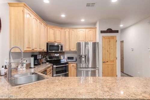 37405 16 St, Phoenix AZ 85086-6479 exterior