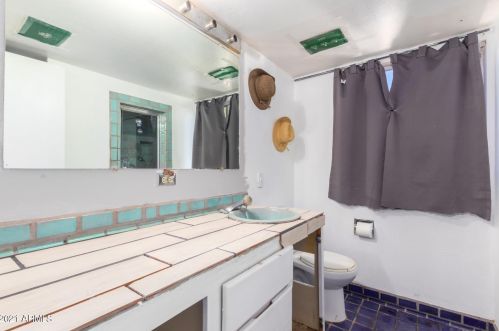 2938 Coronado Rd, Phoenix AZ 85008-3825 exterior