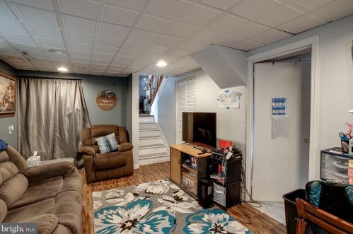 180 Sacramento Ct, West Deptford NJ  08051-1361 exterior