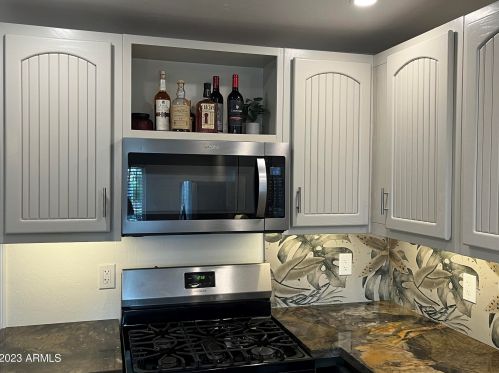 3843 49 Pl, Phoenix AZ 85018-4458 exterior