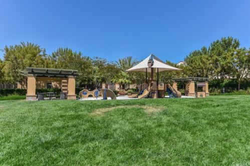 32 Larkfield, Irvine CA 92620-2140 exterior