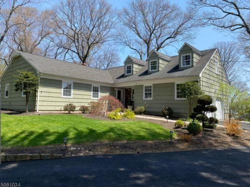 3 Arlyn Ln, Dover NJ 07869-4769 exterior