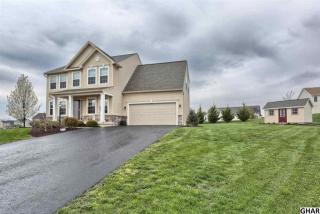 315 Seaton Ct, Carlisle PA  17015-4546 exterior