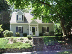 1353 Walnut St, Newton, MA 02461-1852