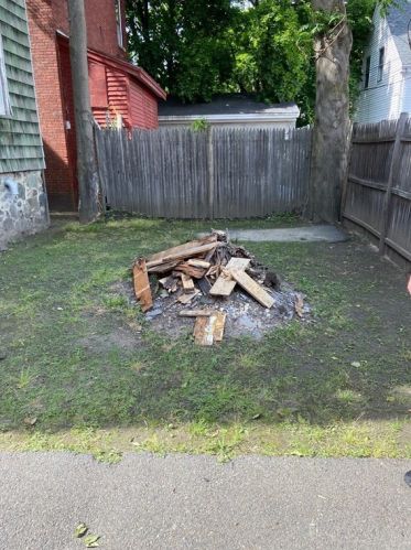 19 Haverhill St, Lawrence MA 01841-2817 exterior