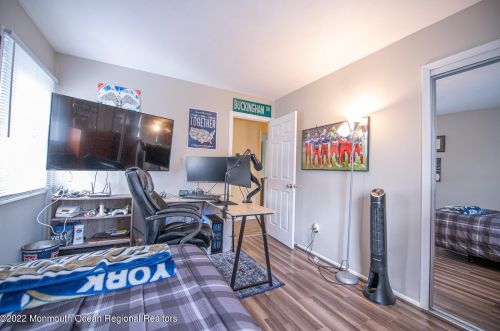 32 Buckingham Dr, Jackson Twp NJ 08527-2639 exterior