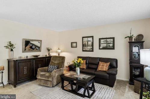 538 Elberne Ave, West Deptford NJ 08093-1715 exterior