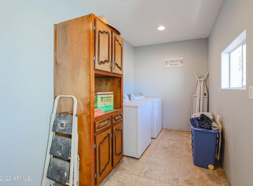 1602 Atlanta Ave, Phoenix AZ 85040-2708 exterior