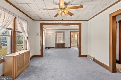 329 Buck St, West Deptford NJ 08066-1060 exterior