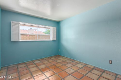 1743 Butler Dr, Phoenix AZ 85051-4739 exterior