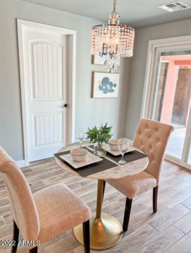 2102 71 Ave, Phoenix AZ 85033-1460 exterior