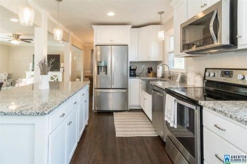 1144 Regent Dr, Birmingham, AL 35226-3068