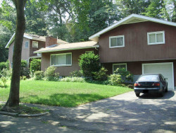 35 Village Cir, Newton, MA 02459-3069