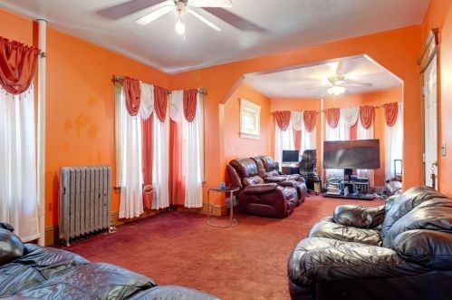 16 Harlow St, Worcester MA 01605-3321 exterior