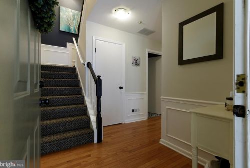 1103 Crestmont Dr, West Deptford NJ 08051-2158 exterior