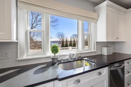 14 Otis Hl Rd, Hingham MA 02043-4510 exterior