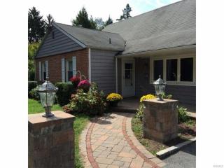 92 Baraud Rd, Scarsdale, NY 10583-6639