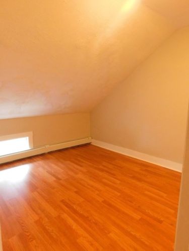 951 Rodman St, Fall River MA  02721-3947 exterior