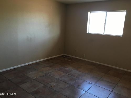 3701 Dunlap Ave, Phoenix AZ 85020-3024 exterior