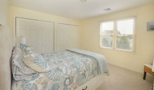 850 Falmouth Hwy, Falmouth MA 02540-2118 exterior