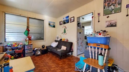 711 Piikoi St, Honolulu HI 96822-4029 exterior