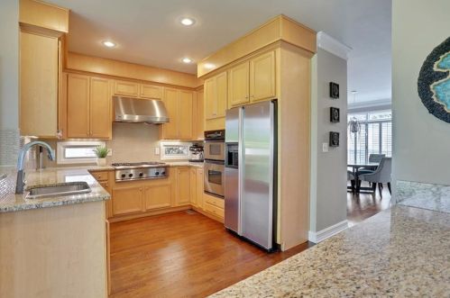 17 Highland Park Ln, Atlanta GA 30306-3447 exterior