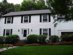16 Nod Hill Rd, Newton, MA 02461-2027