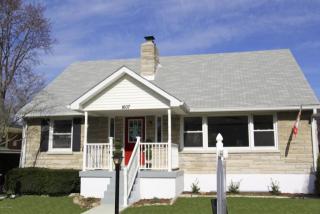 1607 Whippoorwill Rd, Louisville, KY 40213-1040