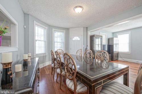 200 Delsea Dr, West Deptford NJ  08093-1221 exterior