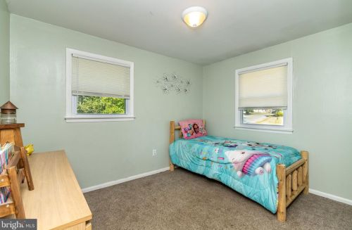 119 Military Dr, West Deptford NJ 08063-1506 exterior