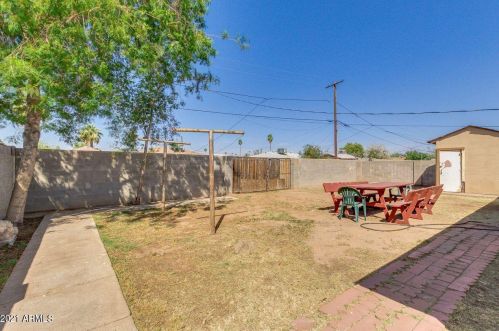 1340 38 Dr, Phoenix AZ 85053-2811 exterior